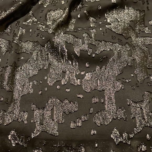 🎉3 for $30🎉 I 🖤 Ronson dress w/beautiful abstract design on sheer skirt (Mlb) - Picture 5 of 13